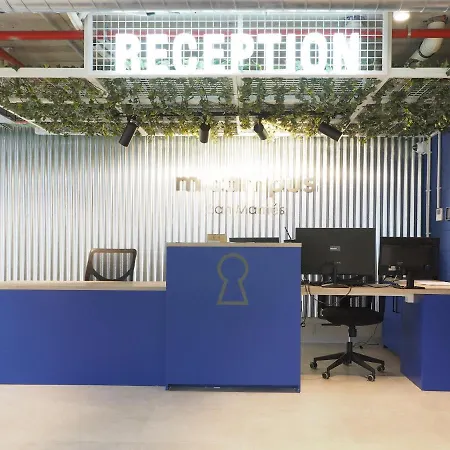 Micampus San Mames Students *