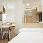 Micampus San Mames Students *